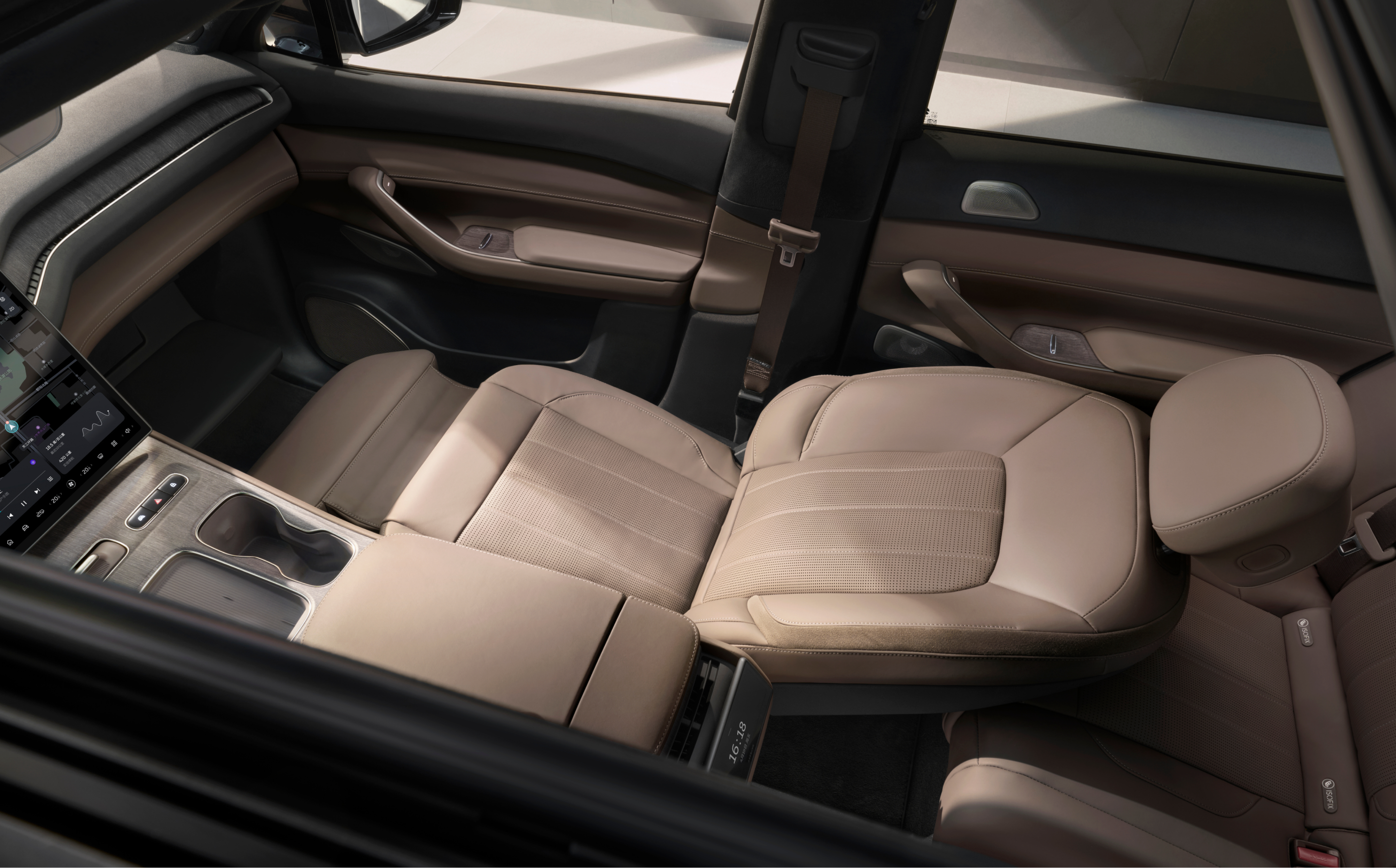 Spacious Enough for a Good Stretch