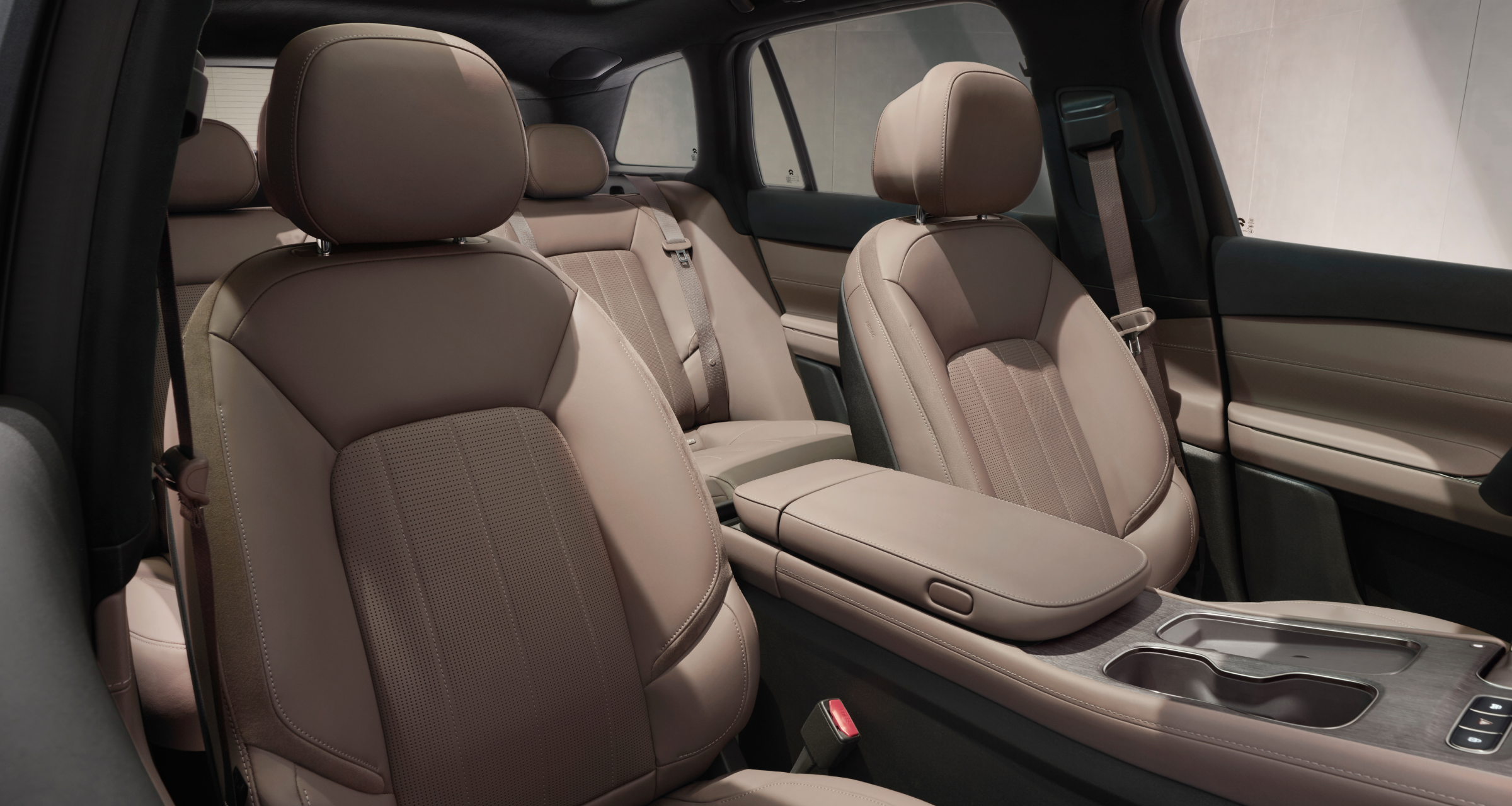 Ultra-Fit SeatsDetails at Every Touchpoint